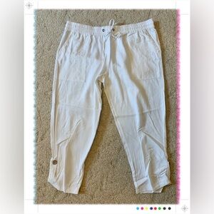 Jules & Leopoldo White cropped linen pants, Size XL